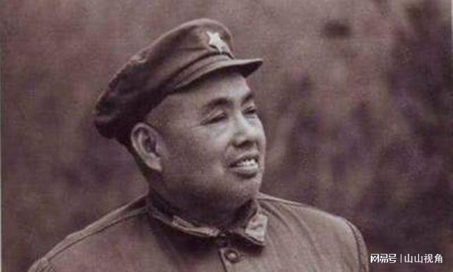 就最高的是他1994年升为上将OG真人游戏上将的众多秘书中成(图3)