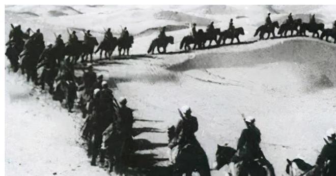 到部队说出身份后惊动了军区政委OG真人1949年一名修鞋匠找(图7)