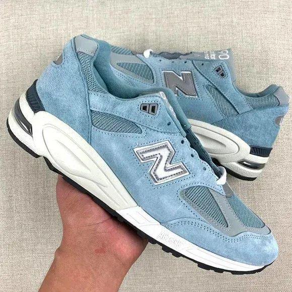 NB」市价起飞1000人夜排都抢不到了OG视讯Lisa带货同款！「Kith x(图23)